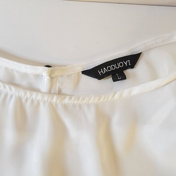 Cold Shoulder Top Scoop Neck Size L - Picture 6 of 10